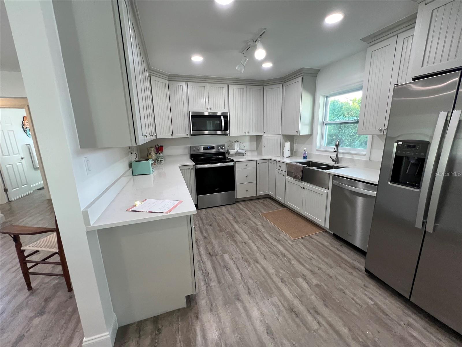 Image 12 of 33 For 4620 7th Avenue W