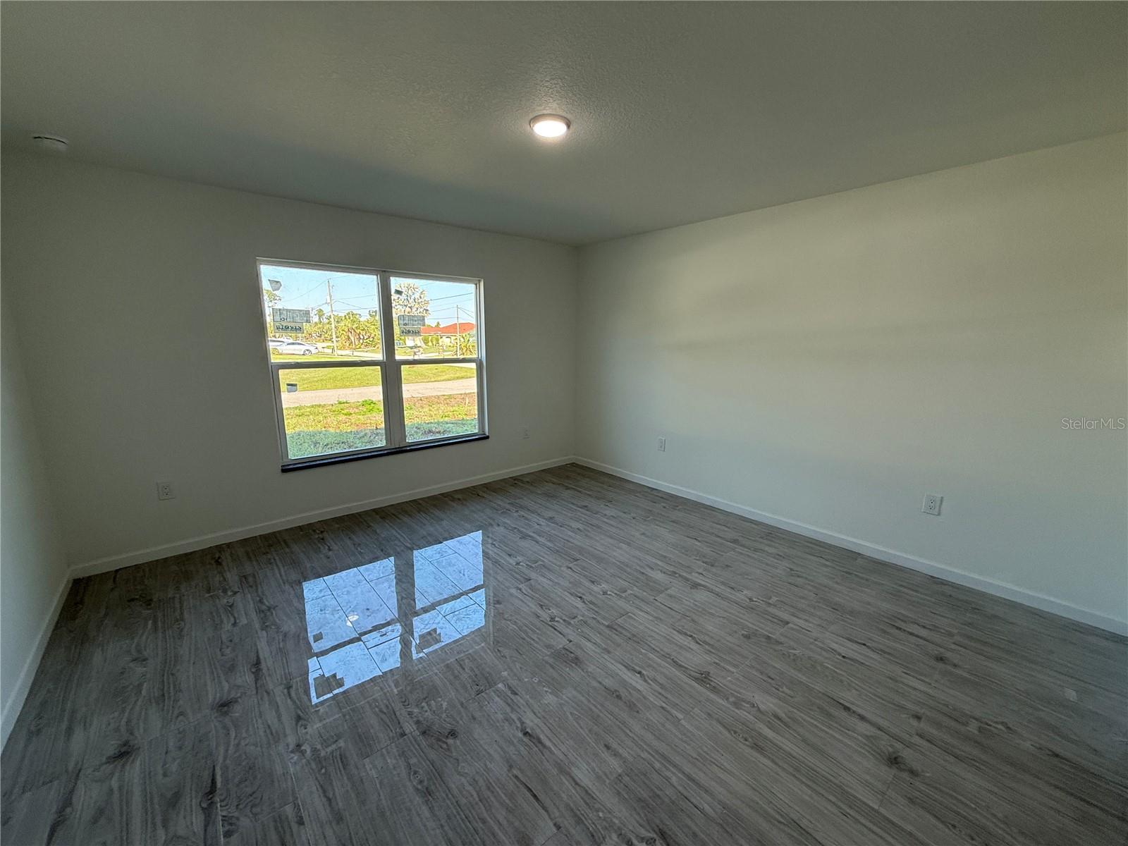 Image 10 of 37 For 4438 Carrizal Terrace