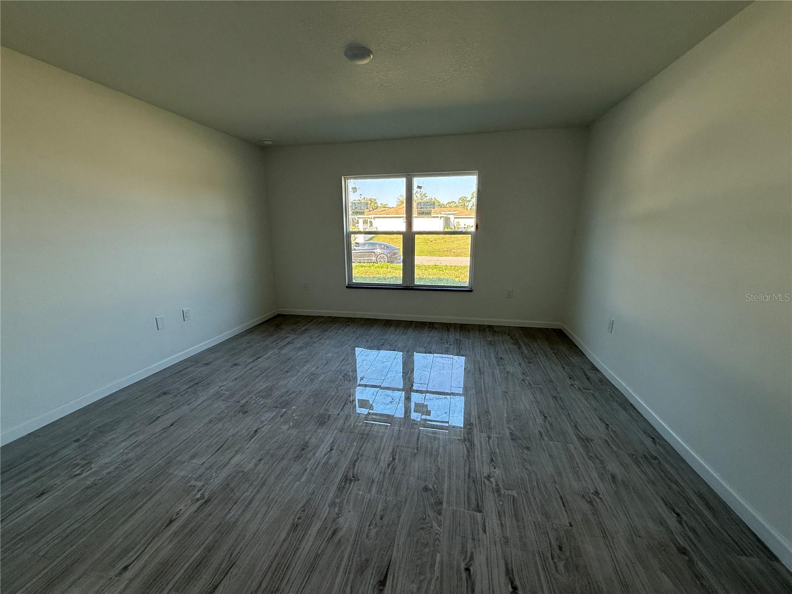 Image 14 of 37 For 4438 Carrizal Terrace