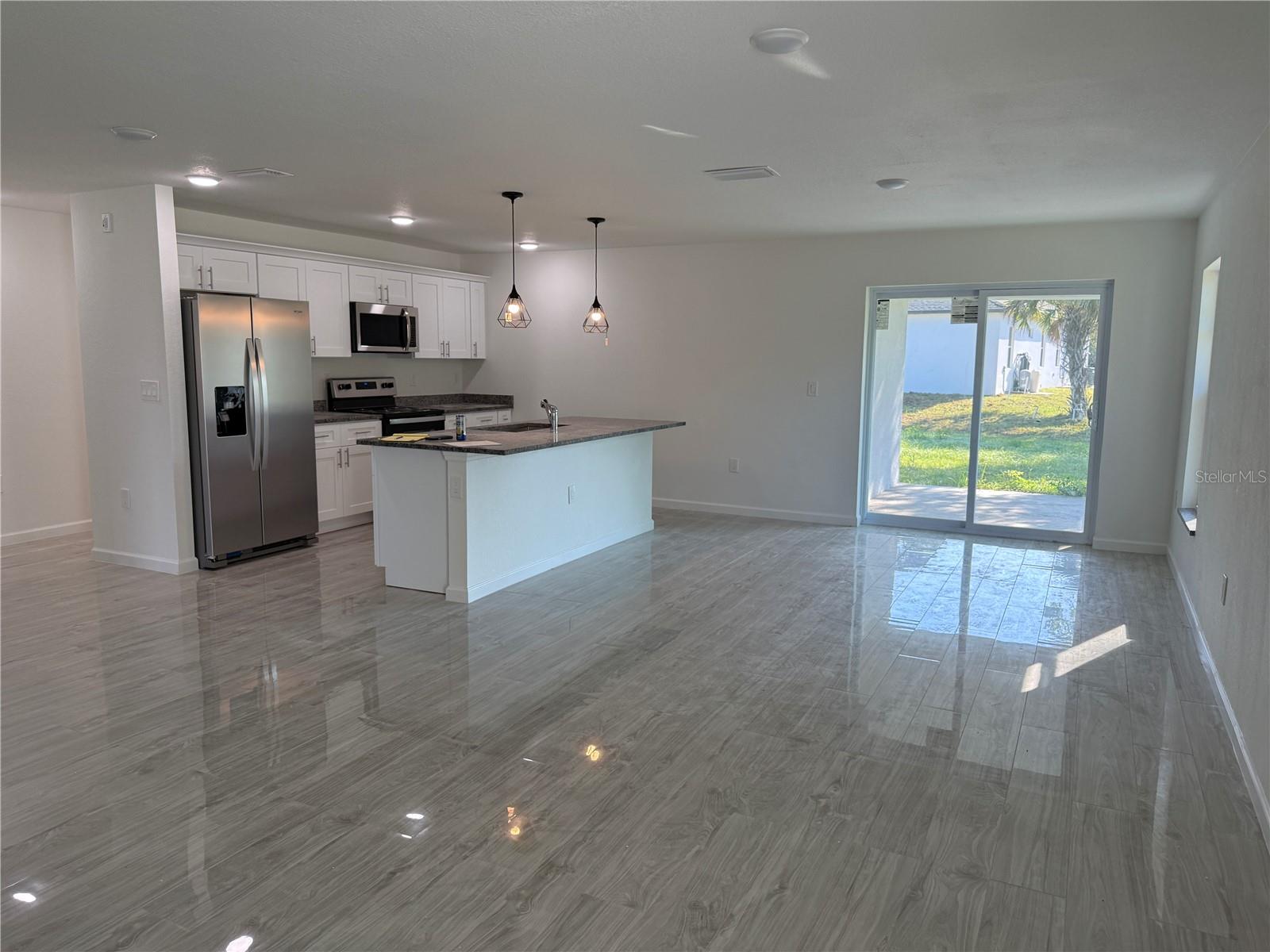 Image 5 of 37 For 4438 Carrizal Terrace