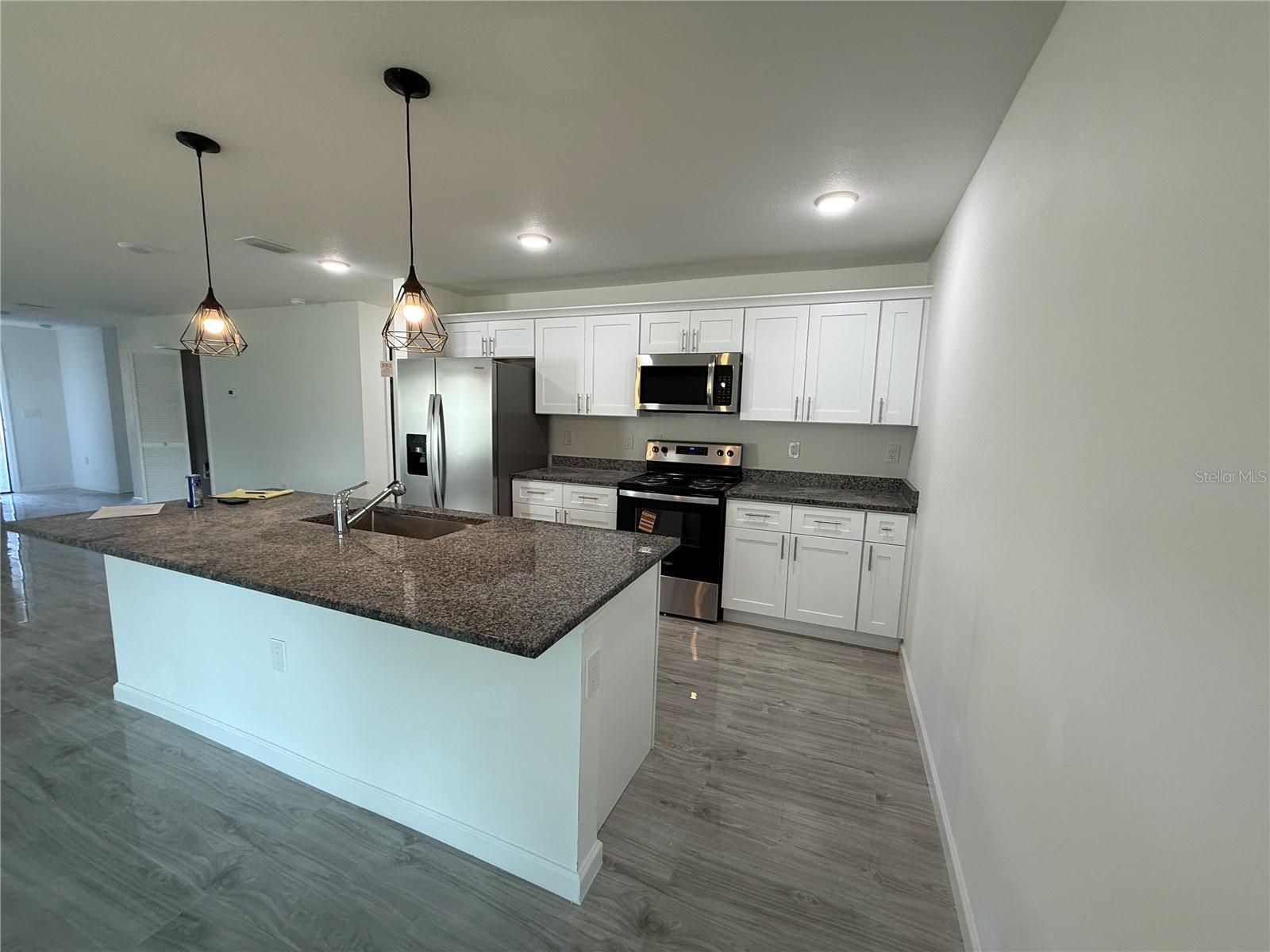 Image 6 of 37 For 4438 Carrizal Terrace