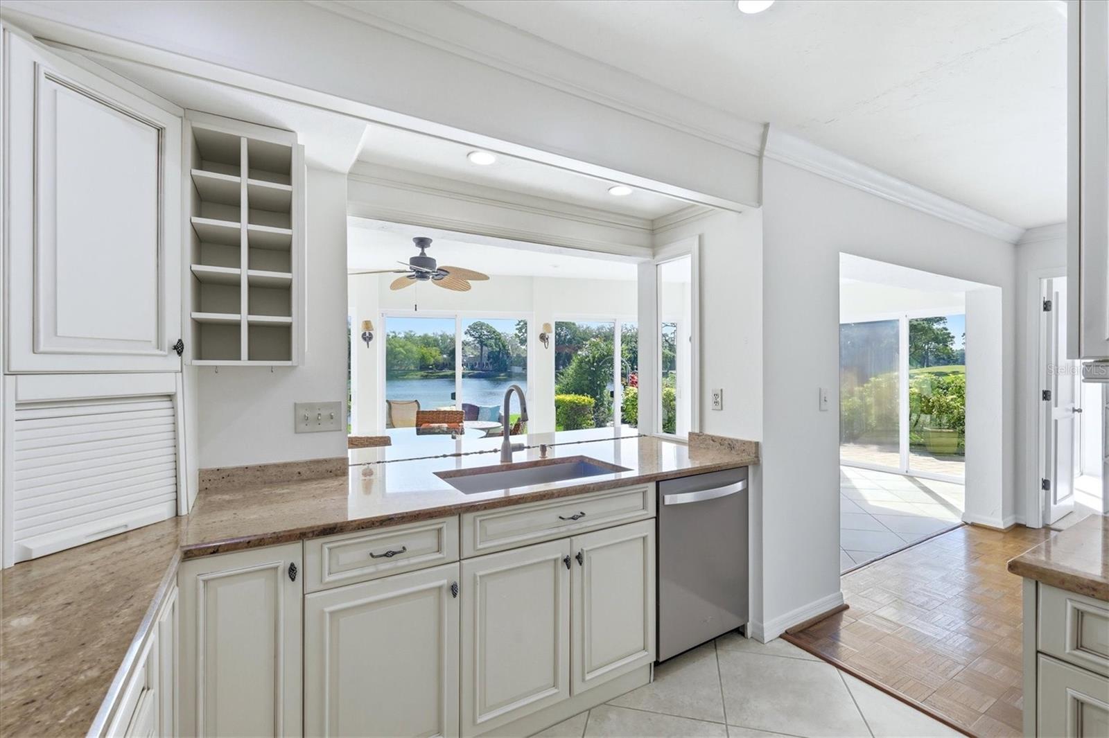 Image 12 of 55 For 4986 Waterbridge Down