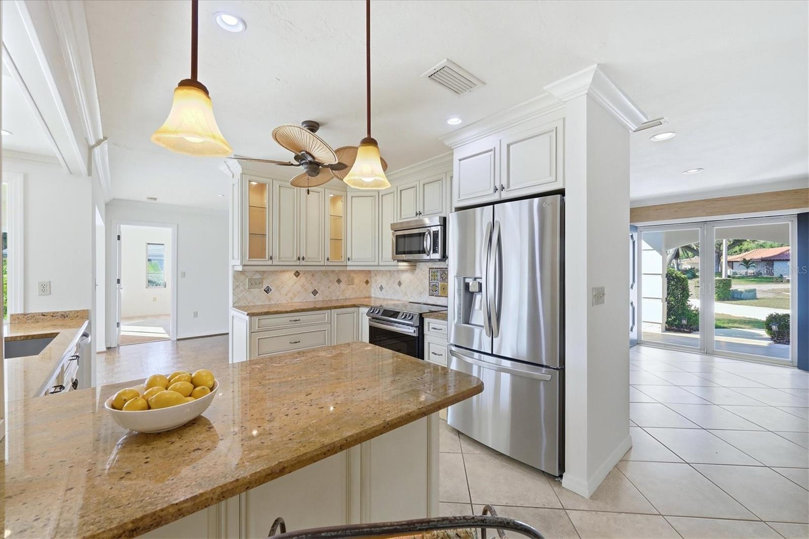 Image 13 of 55 For 4986 Waterbridge Down