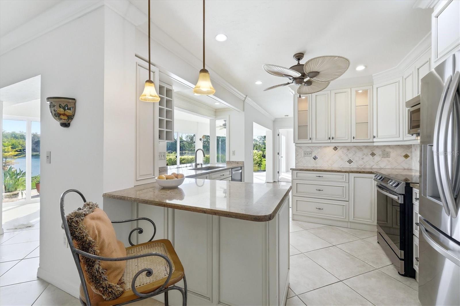 Image 14 of 55 For 4986 Waterbridge Down