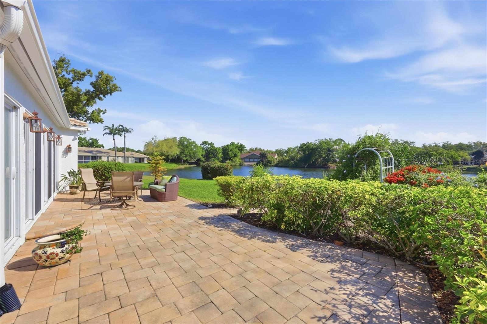 Image 36 of 55 For 4986 Waterbridge Down