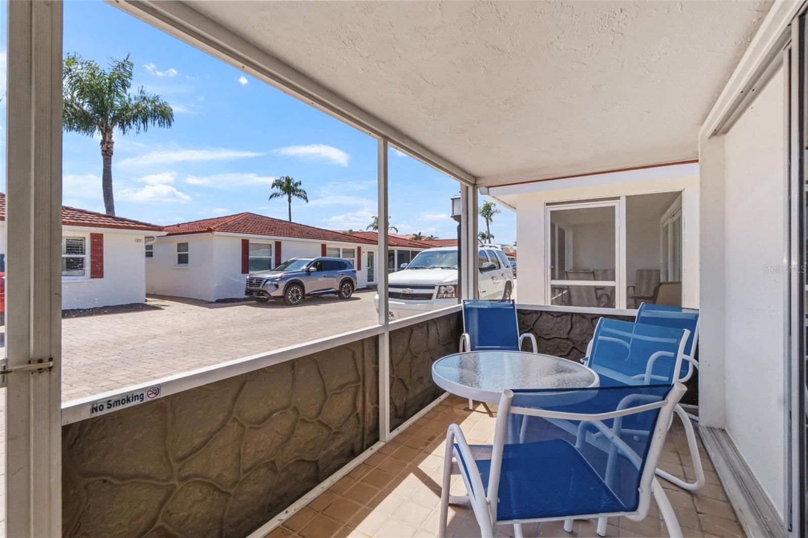 Image 12 of 39 For 6154 Midnight Pass Road A-05