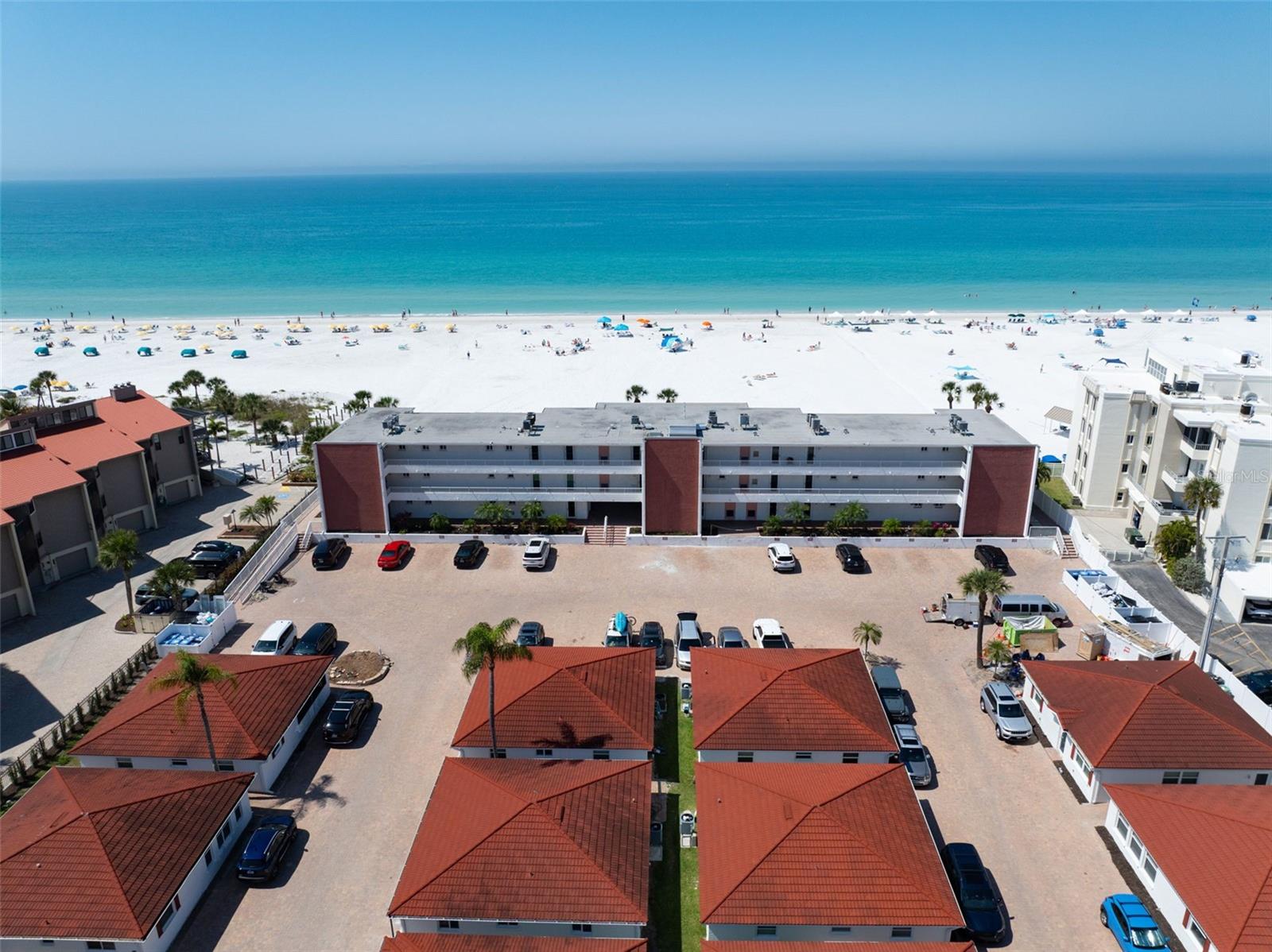 Image 24 of 39 For 6154 Midnight Pass Road A-05