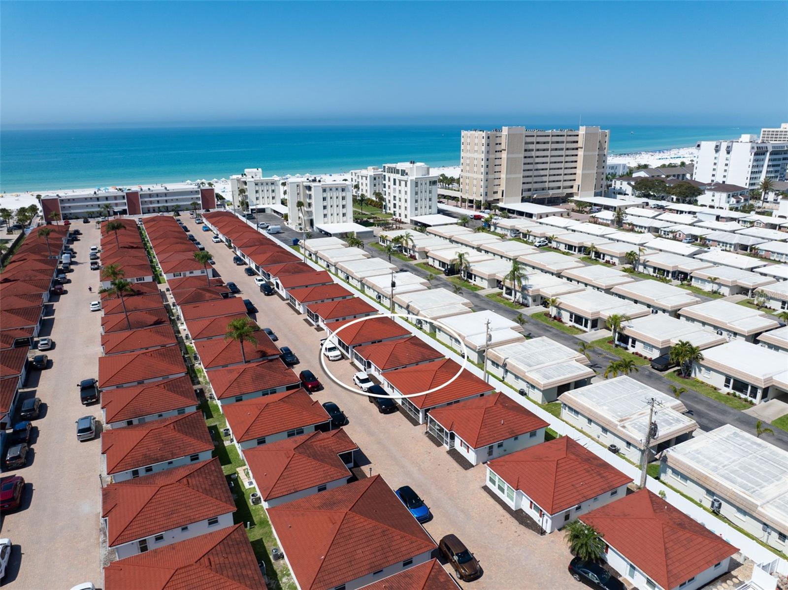 Image 28 of 39 For 6154 Midnight Pass Road A-05