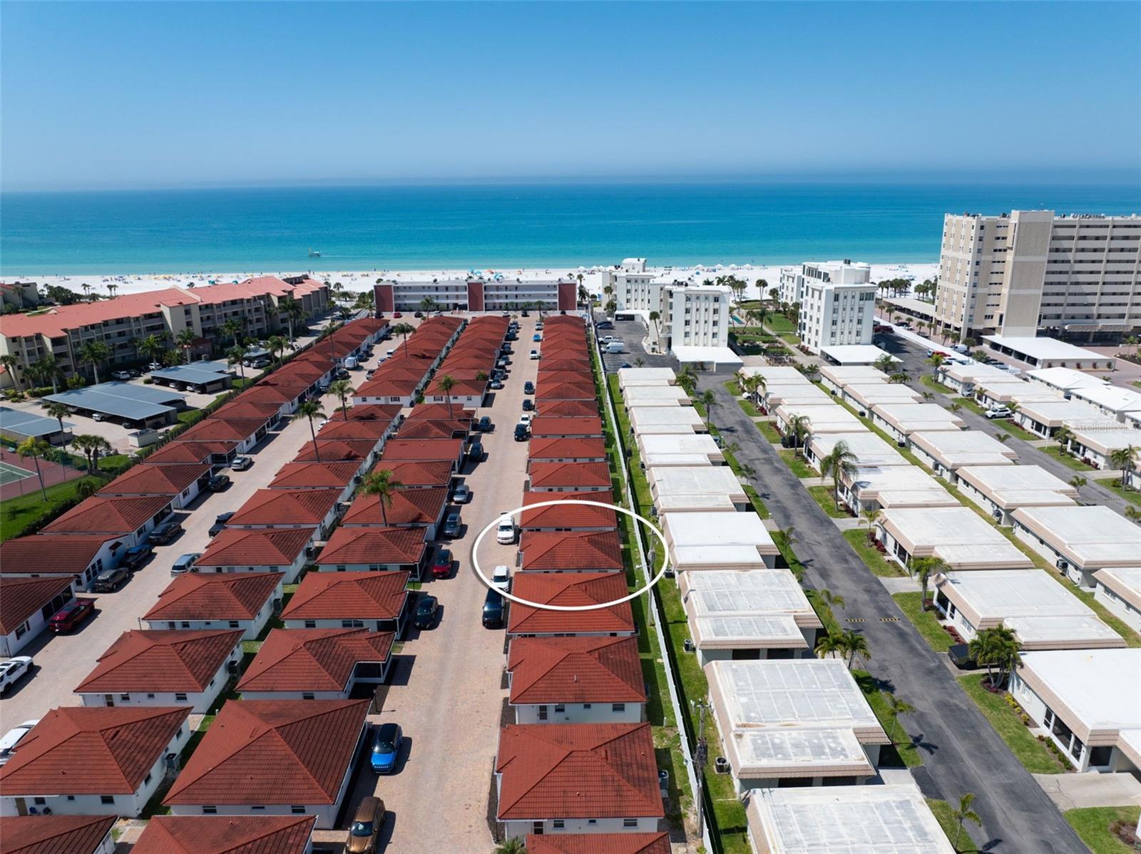 Image 29 of 39 For 6154 Midnight Pass Road A-05