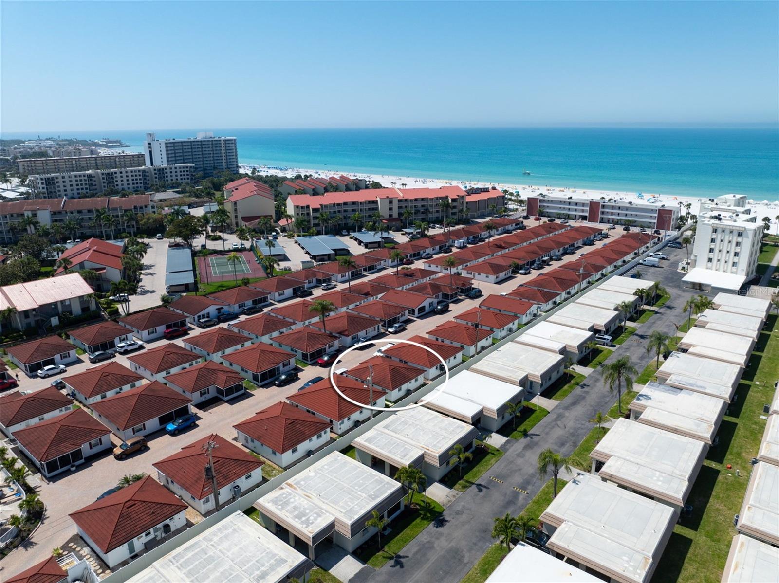 Image 30 of 39 For 6154 Midnight Pass Road A-05