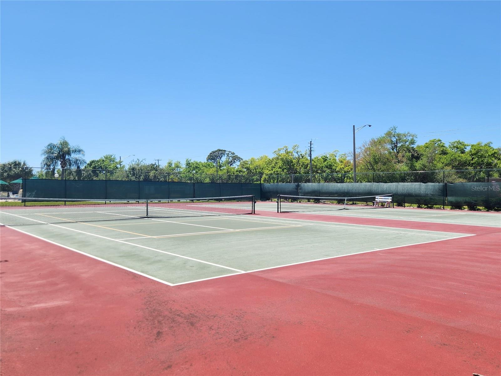 Image 37 of 40 For 1411 57th Street W 1411