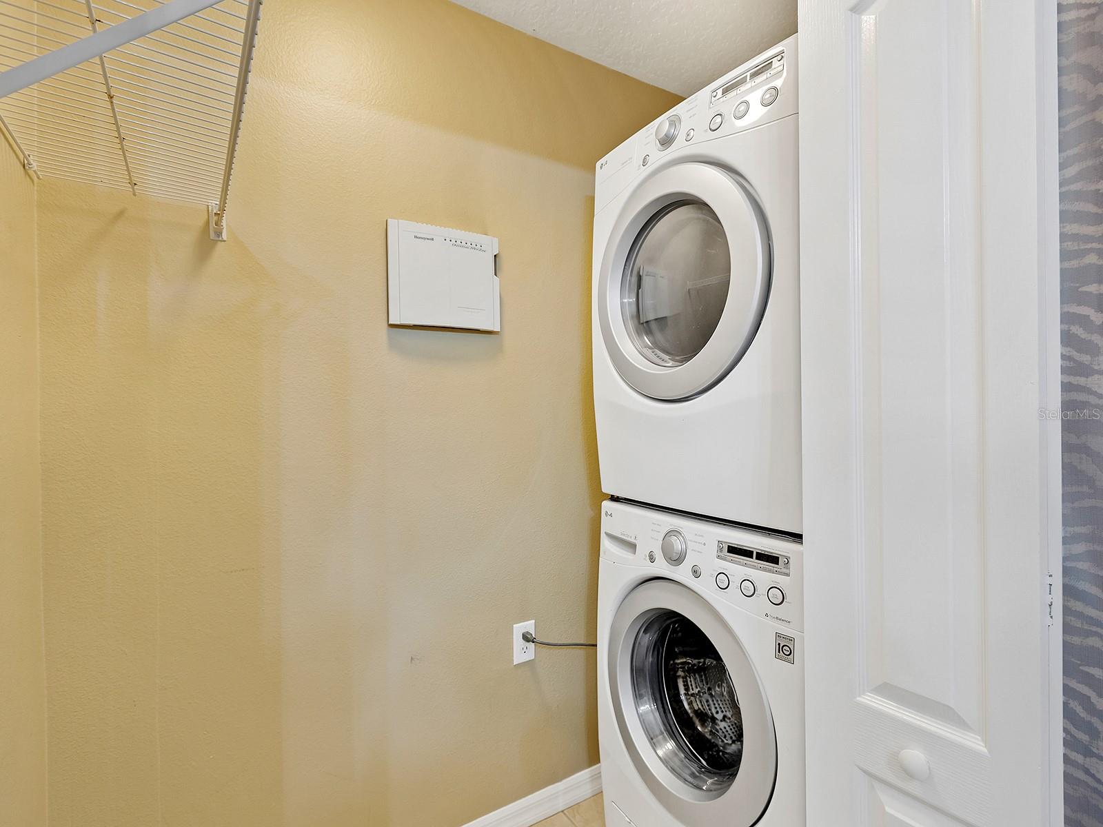 Image 23 of 30 For 232 Cape Harbour Loop 106