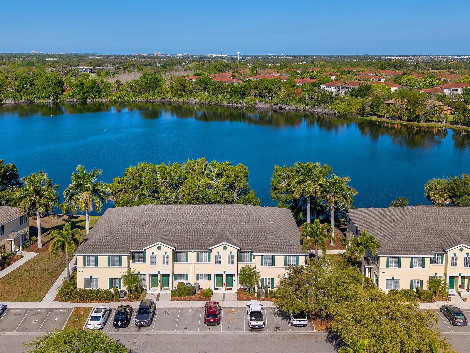 Image 24 of 30 For 232 Cape Harbour Loop 106