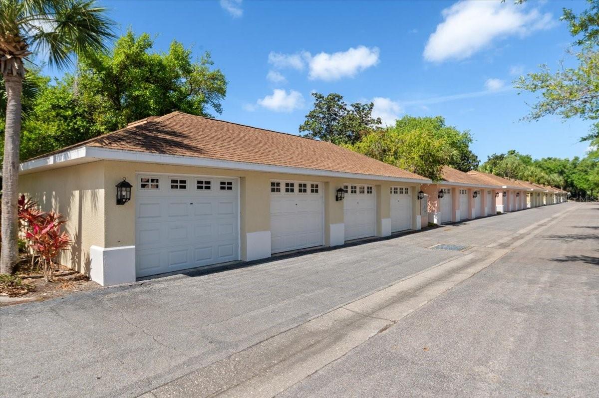 Image 29 of 36 For 5567 Key West Place 5567