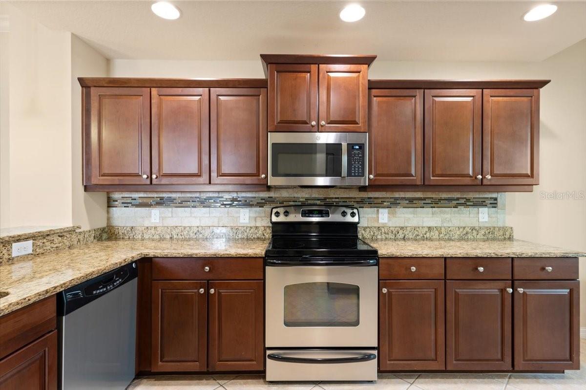 Image 8 of 36 For 5567 Key West Place 5567