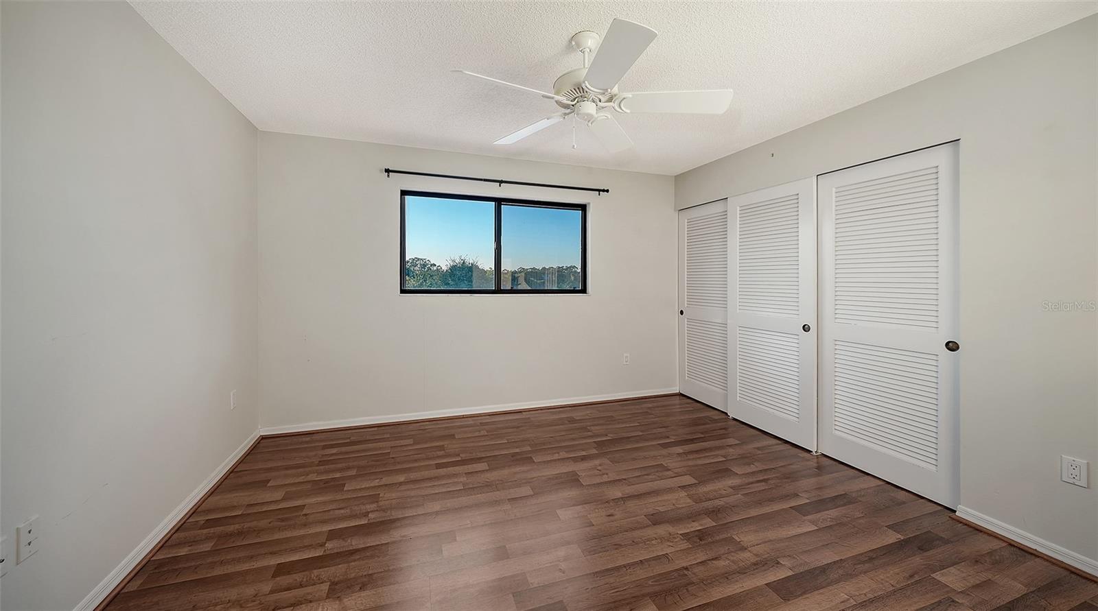 Image 34 of 54 For 7363 Oak Moss Drive 33