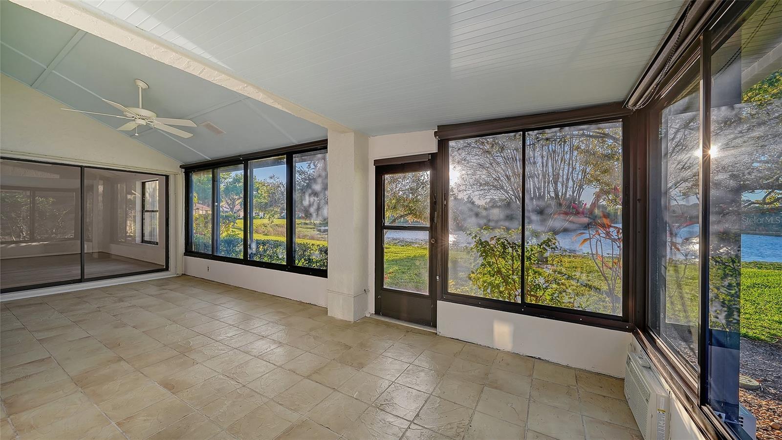 Image 38 of 54 For 7363 Oak Moss Drive 33