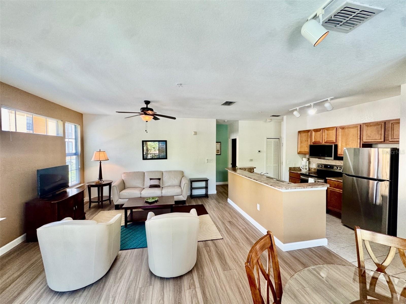 Image 5 of 24 For 8341 38th Street Circle E 201