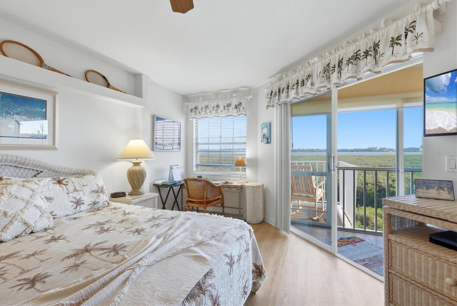 Image 11 of 75 For 1323 Perico Point Circle 107