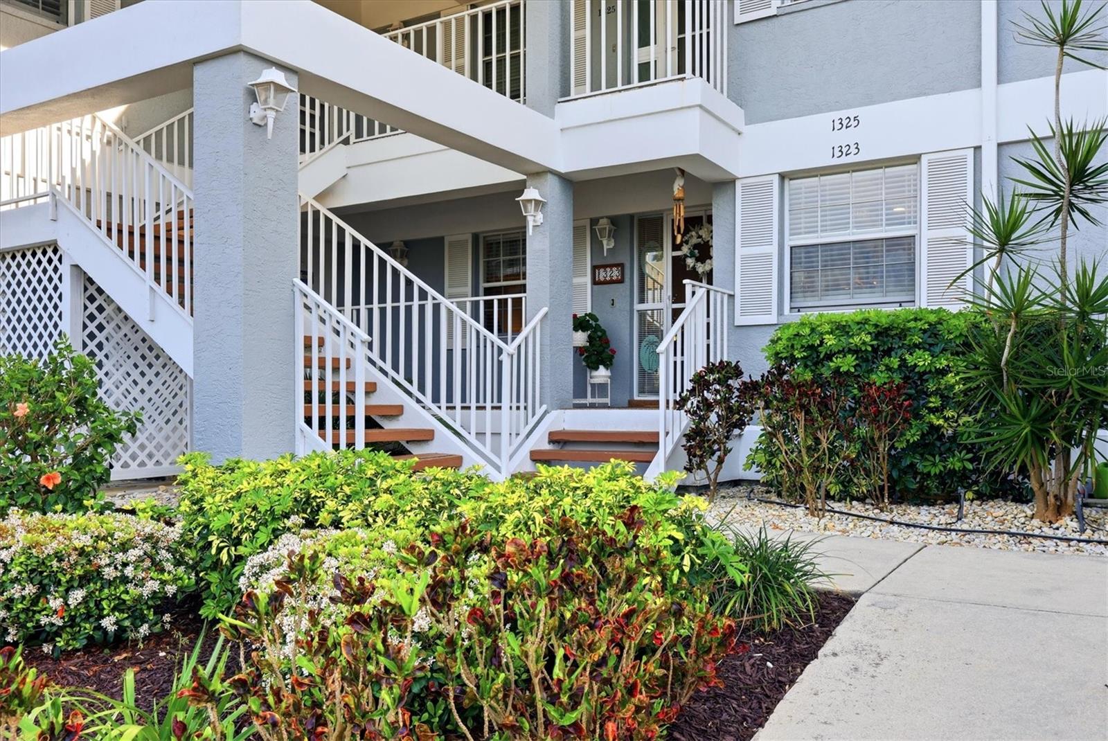 Image 42 of 75 For 1323 Perico Point Circle 107