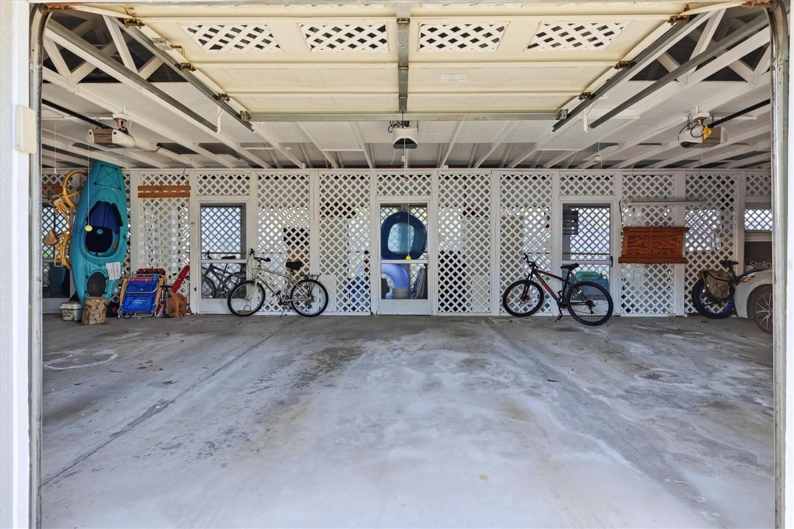 Image 45 of 75 For 1323 Perico Point Circle 107