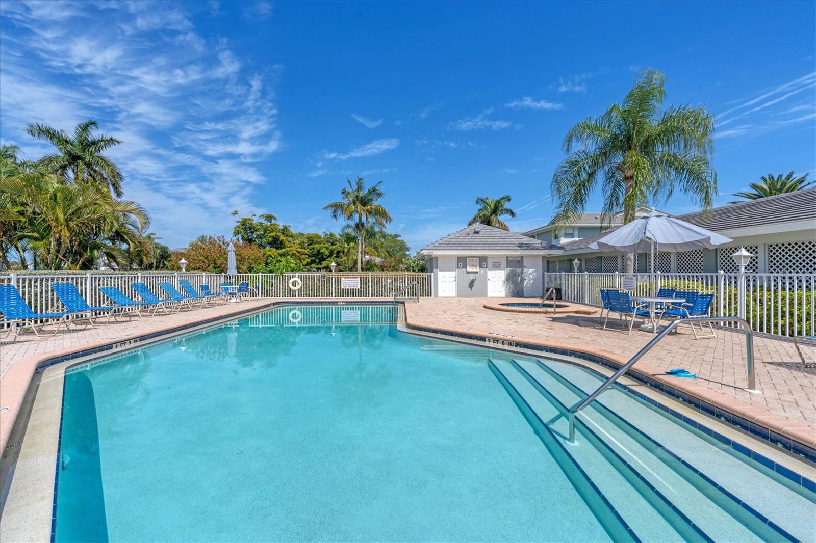 Image 62 of 75 For 1323 Perico Point Circle 107