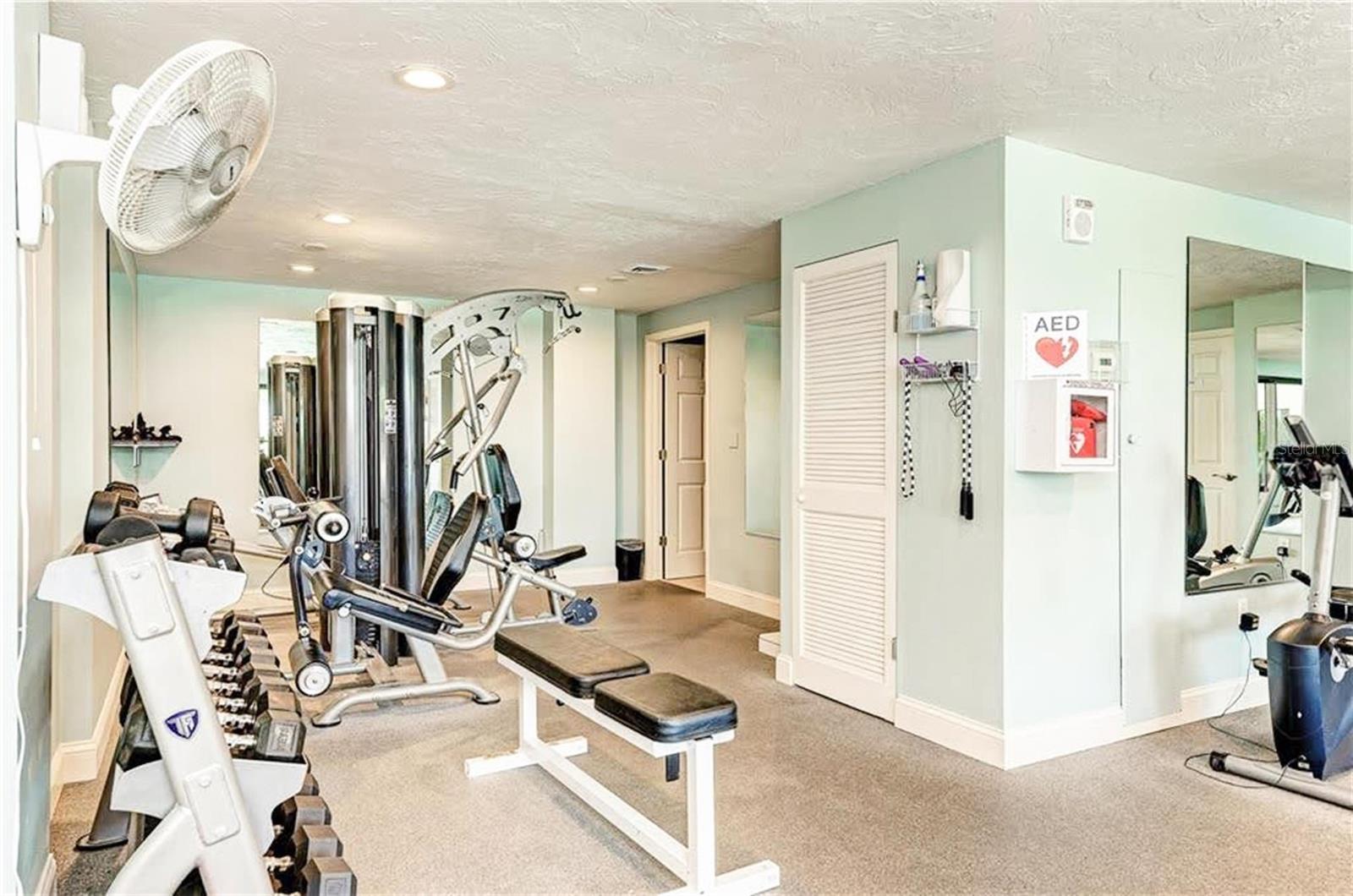 Image 7 of 19 For 1 Benjamin Franklin Drive 3