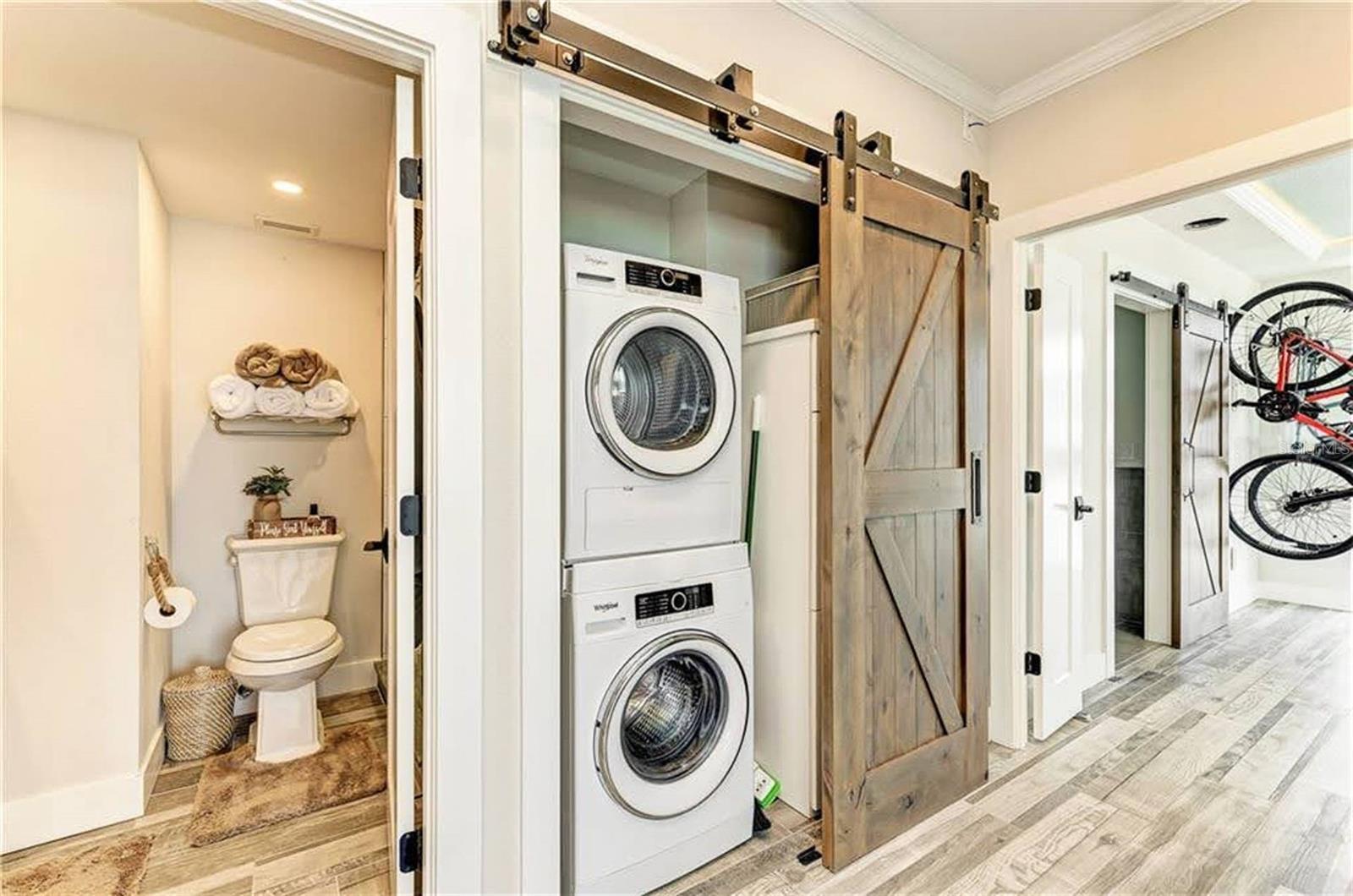 Image 9 of 19 For 1 Benjamin Franklin Drive 3