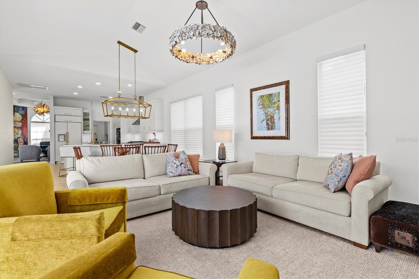 Listing photo id 21 for 7857 Wilton Crescent Circle