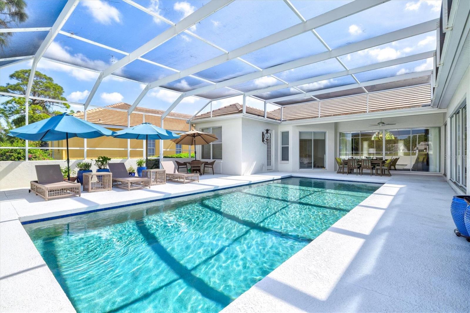 Listing photo id 44 for 7857 Wilton Crescent Circle