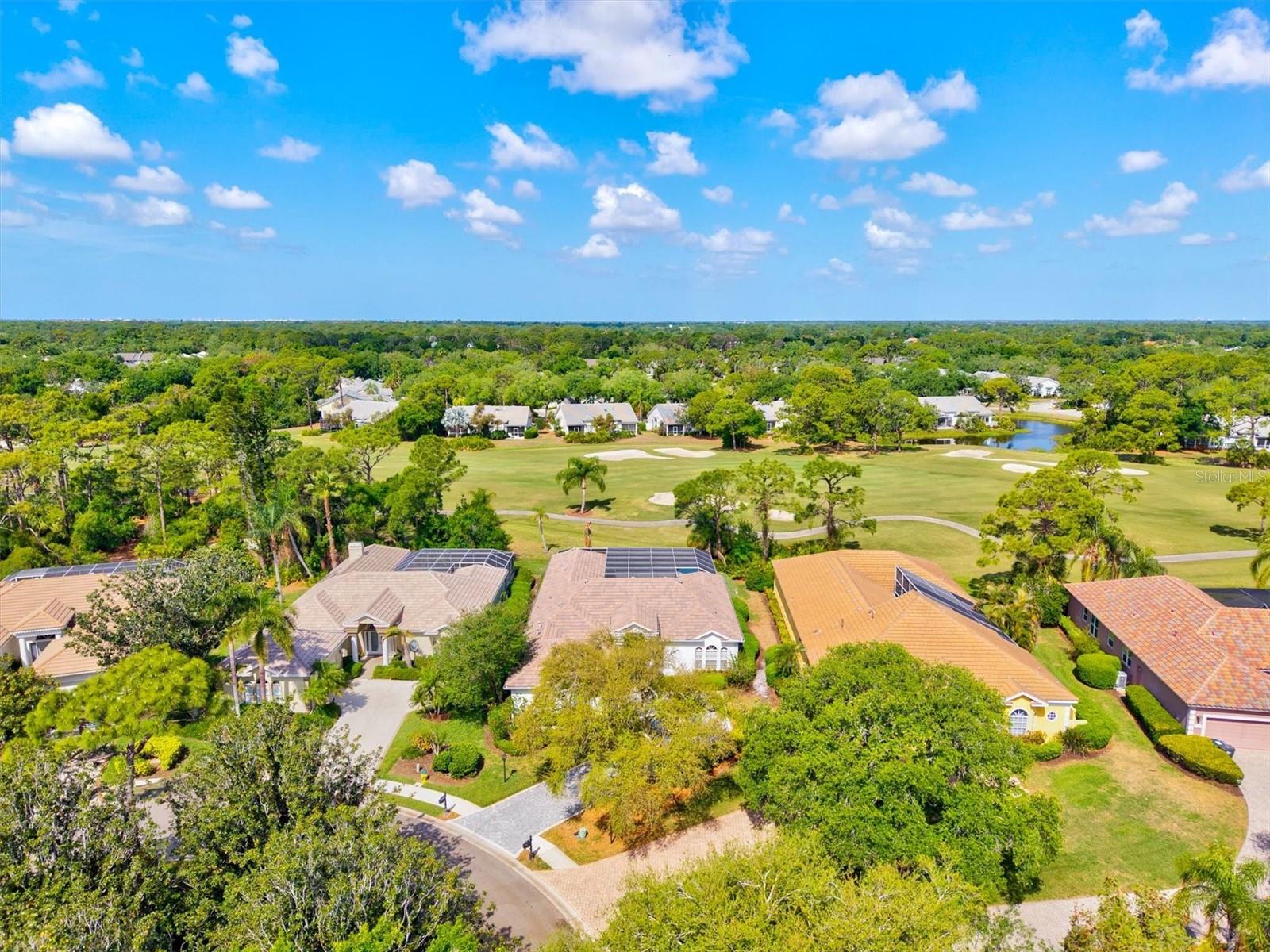 Listing photo id 56 for 7857 Wilton Crescent Circle