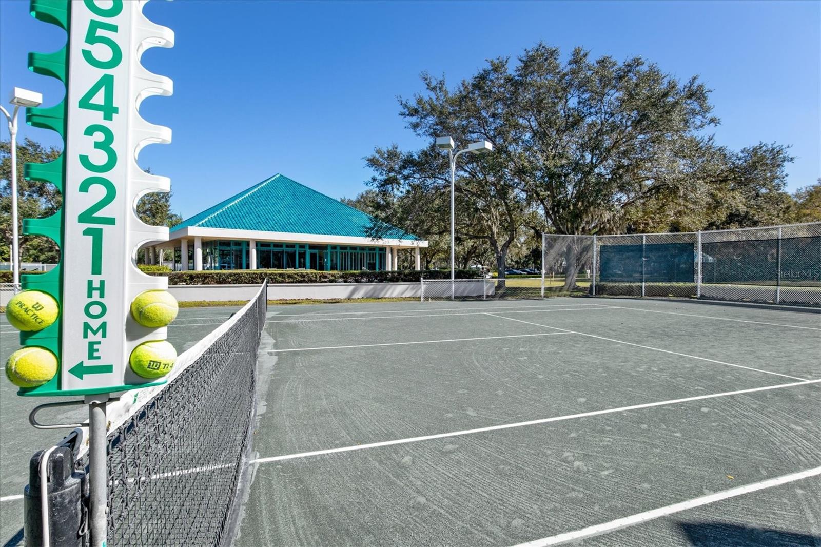 Listing photo id 71 for 7857 Wilton Crescent Circle