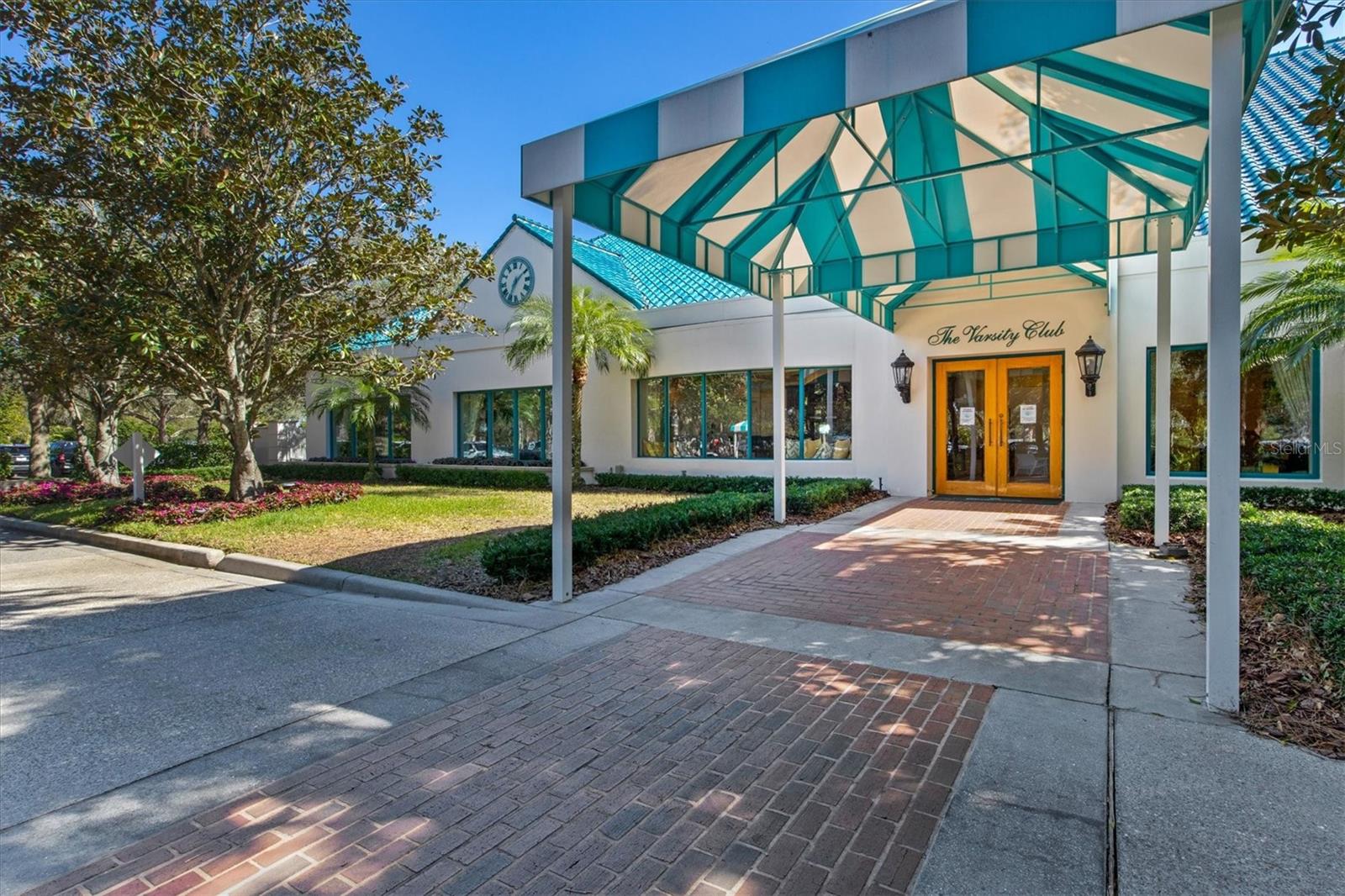 Listing photo id 72 for 7857 Wilton Crescent Circle