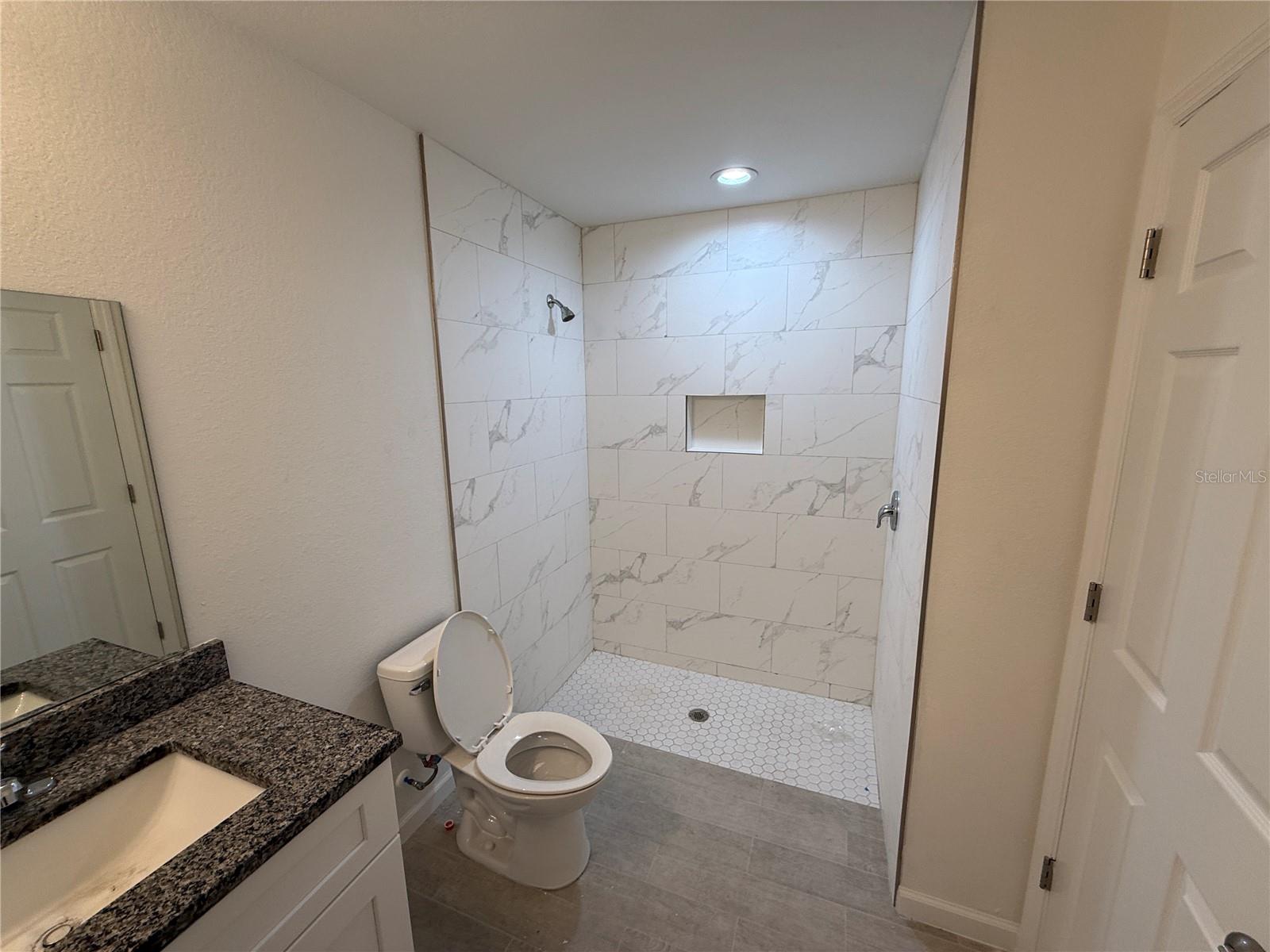 Image 16 of 25 For 4252 Sunburst Avenue