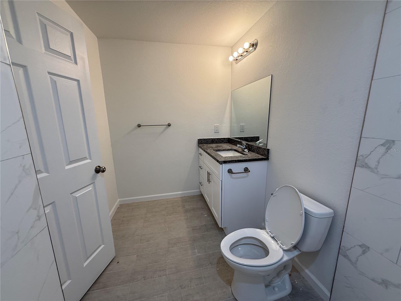 Image 18 of 25 For 4252 Sunburst Avenue