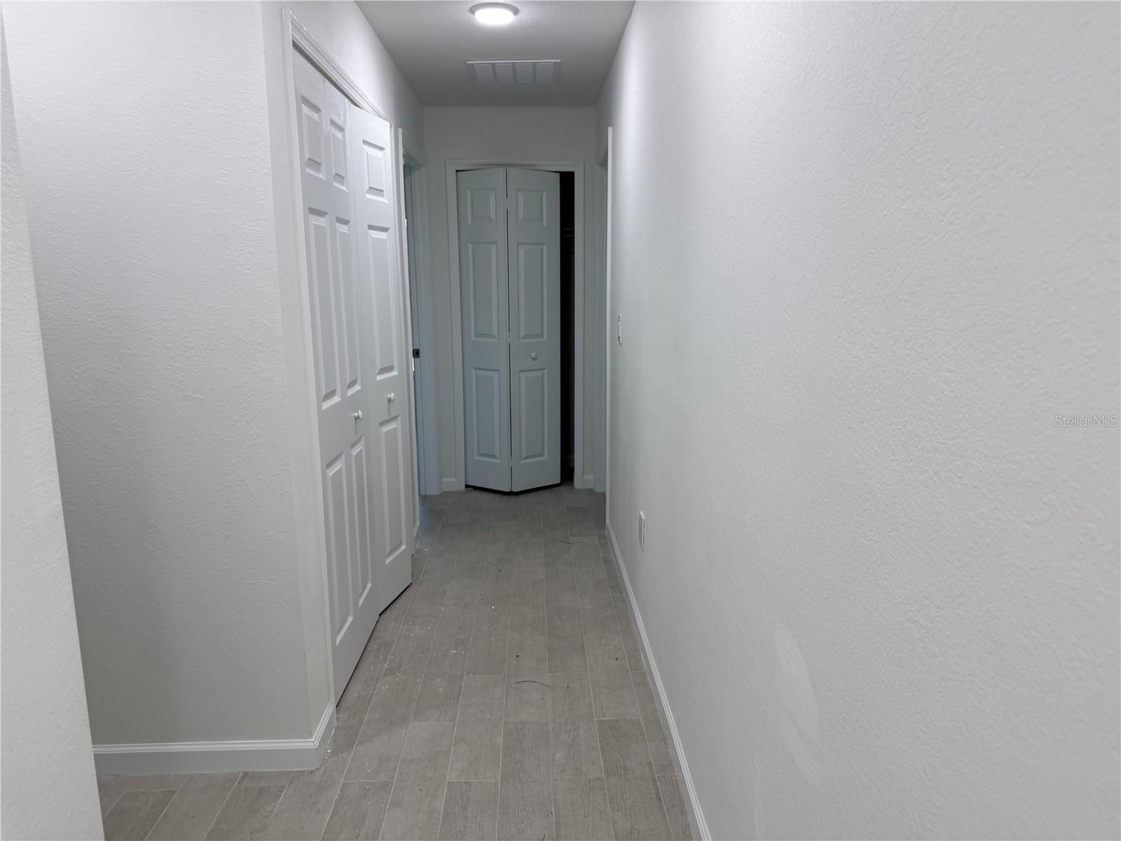 Image 9 of 25 For 4252 Sunburst Avenue