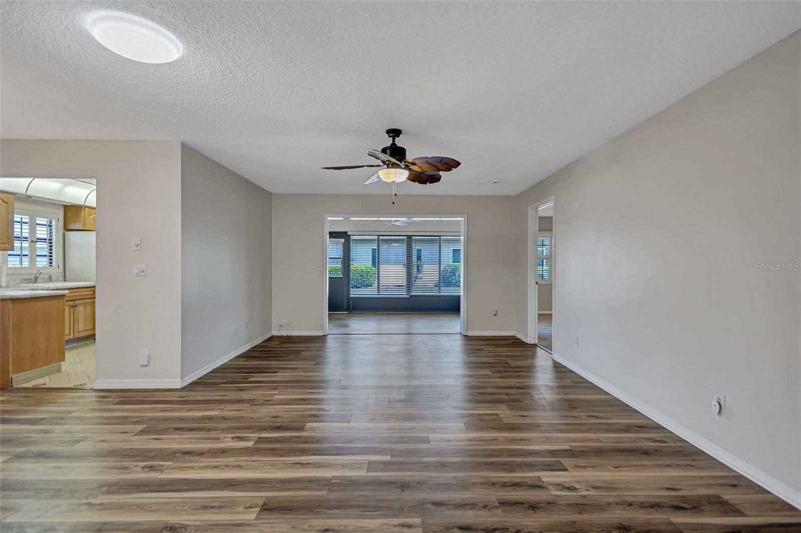 Image 5 of 45 For 1419 Langley Drive