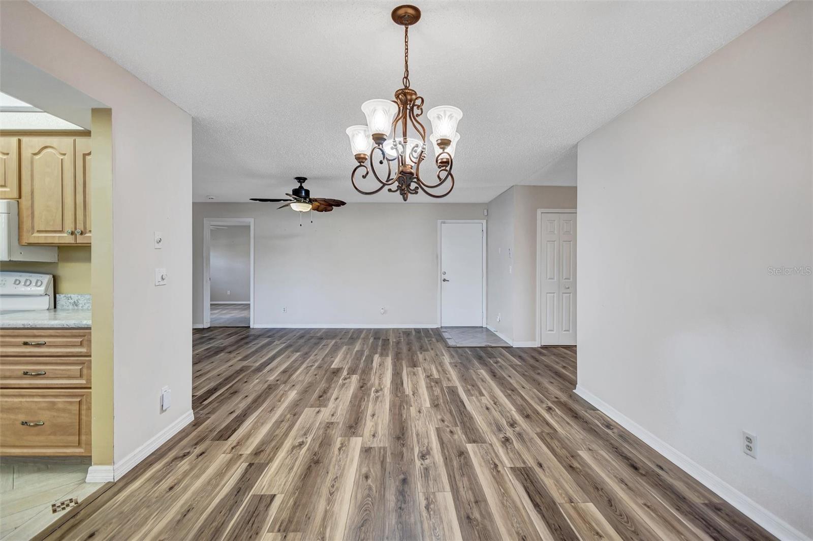 Image 8 of 45 For 1419 Langley Drive