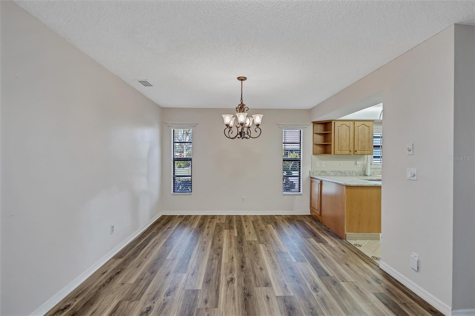 Image 9 of 45 For 1419 Langley Drive