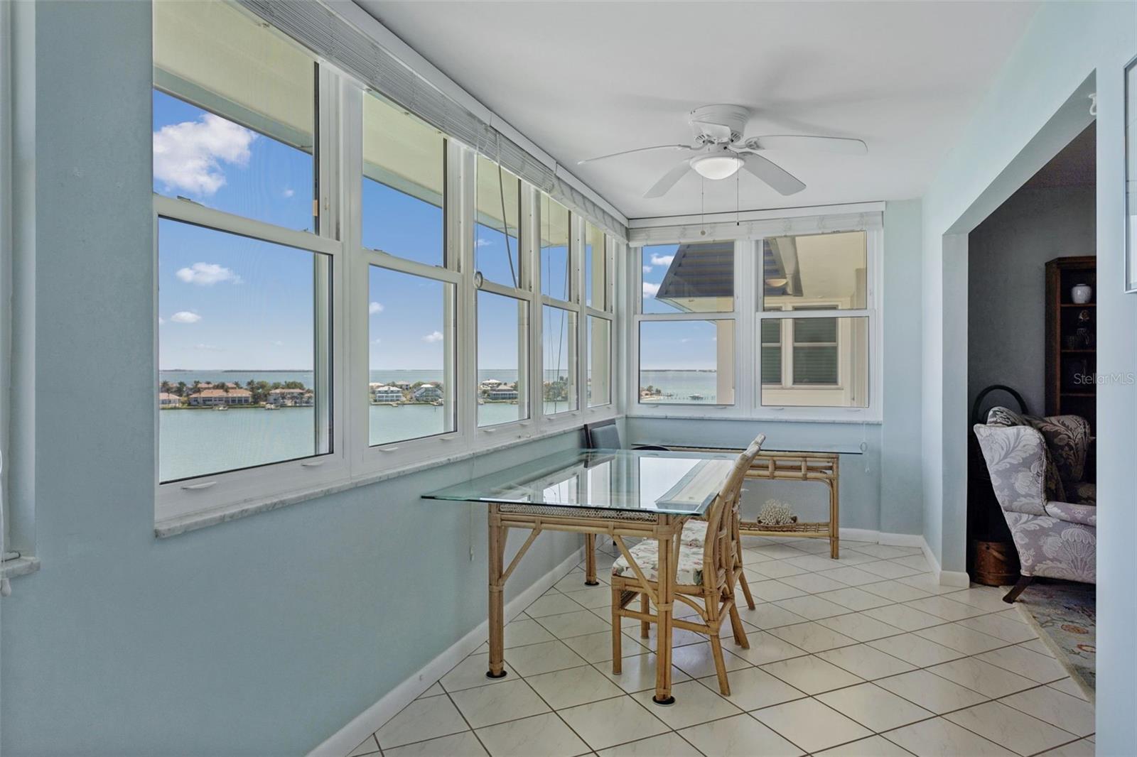 Image 12 of 52 For 5130 Brittany Drive S 1002