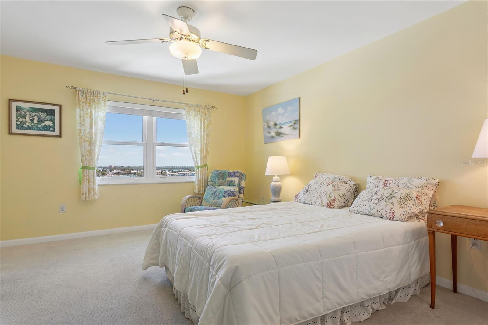 Image 21 of 52 For 5130 Brittany Drive S 1002