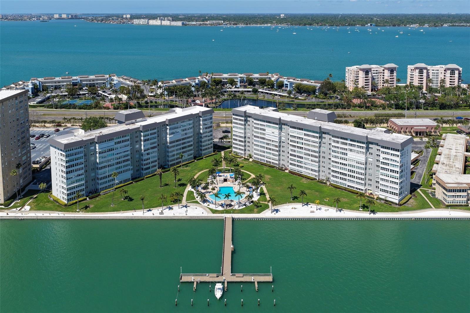 Image 25 of 52 For 5130 Brittany Drive S 1002