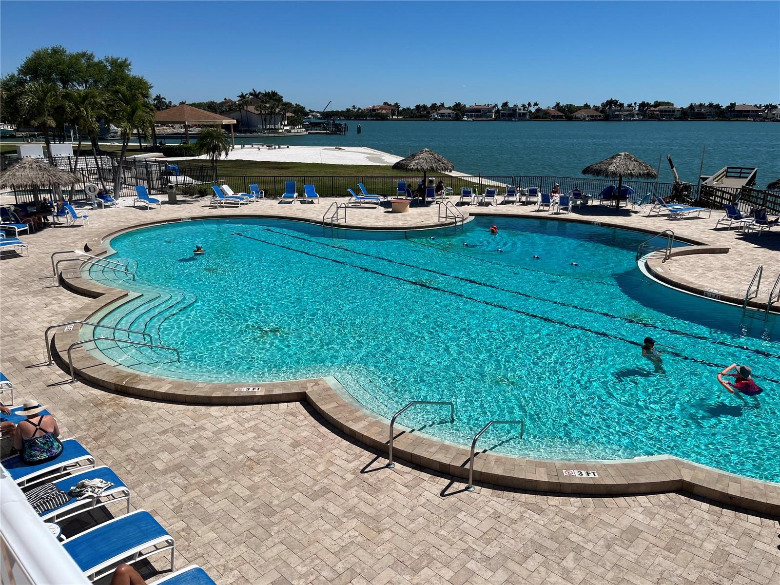 Image 37 of 52 For 5130 Brittany Drive S 1002