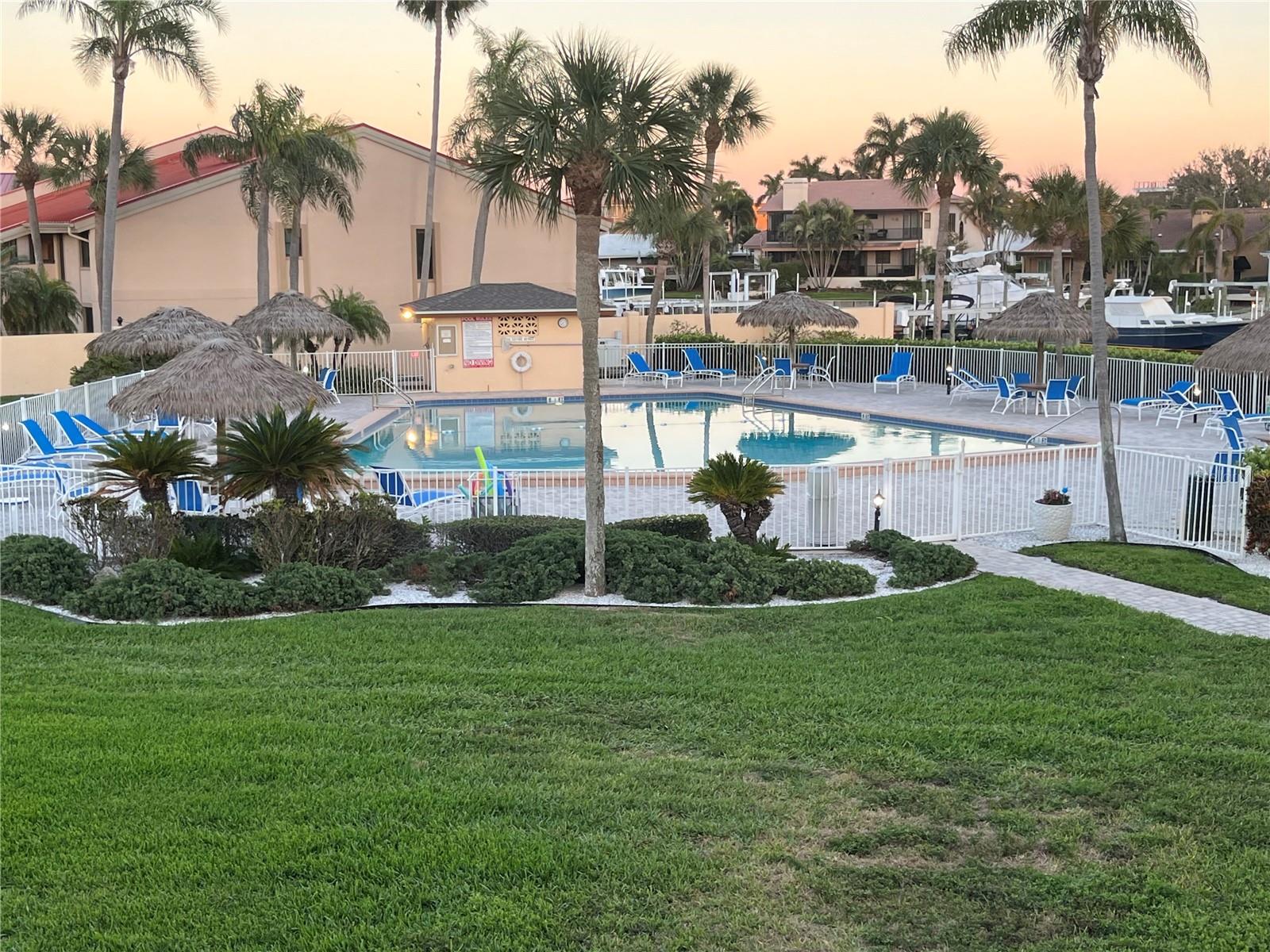 Image 42 of 52 For 5130 Brittany Drive S 1002