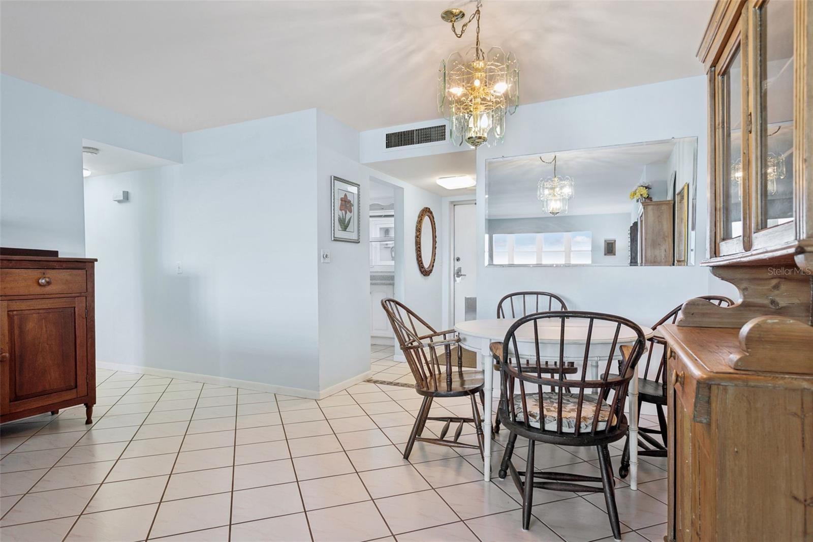 Image 8 of 52 For 5130 Brittany Drive S 1002