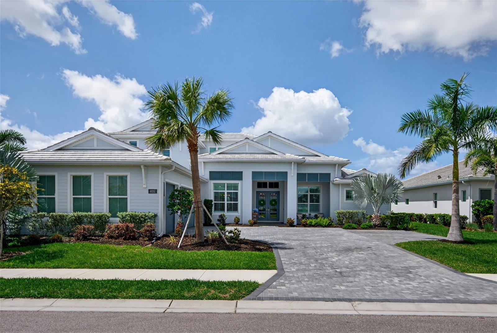 Image 3 of 92 For 8331 Redonda Loop