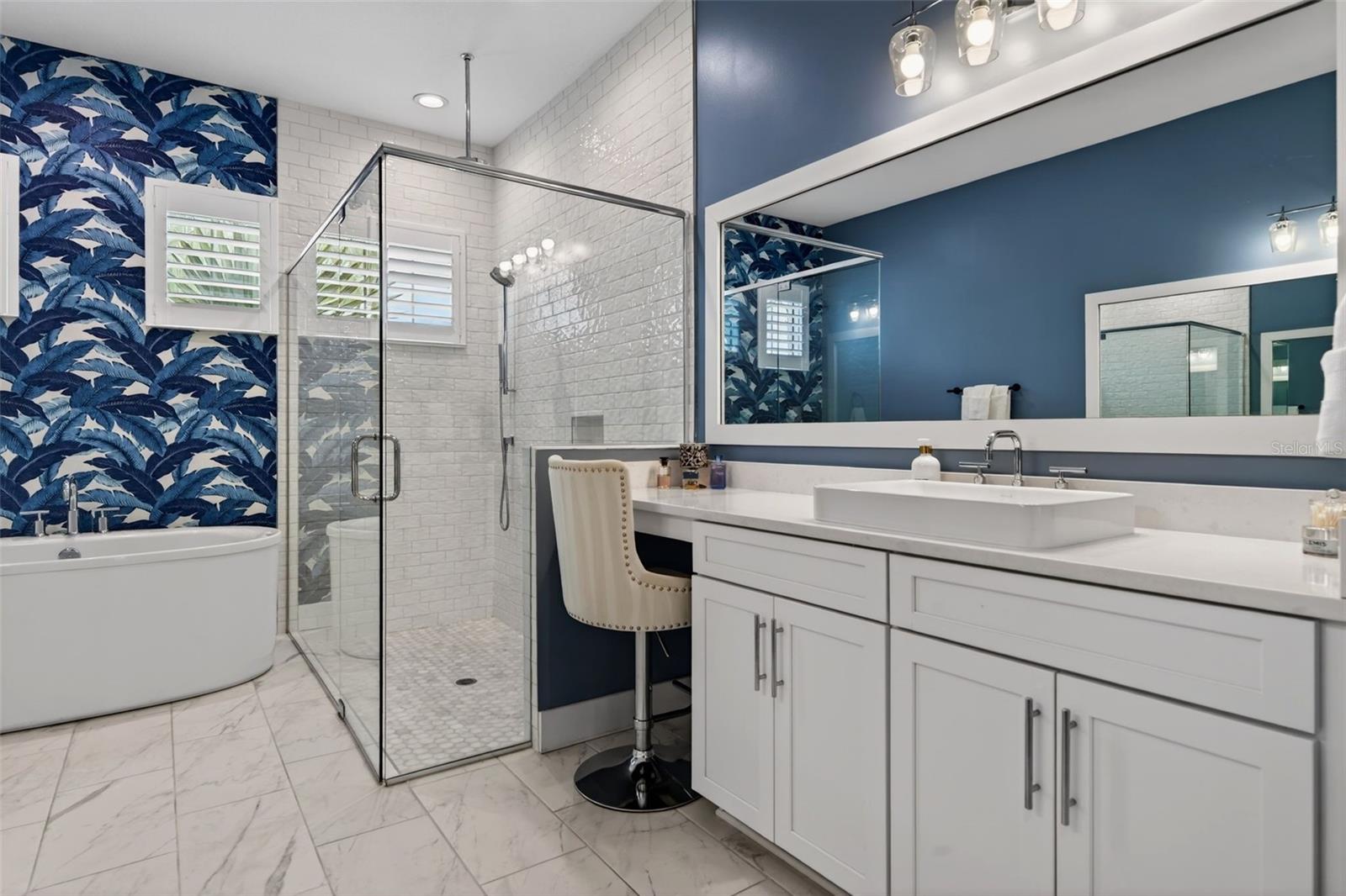 Image 34 of 92 For 8331 Redonda Loop