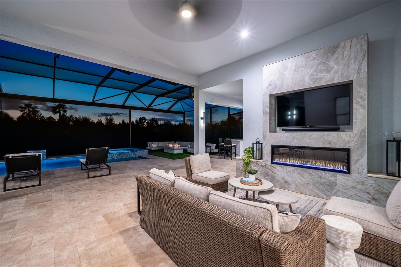 Image 53 of 92 For 8331 Redonda Loop