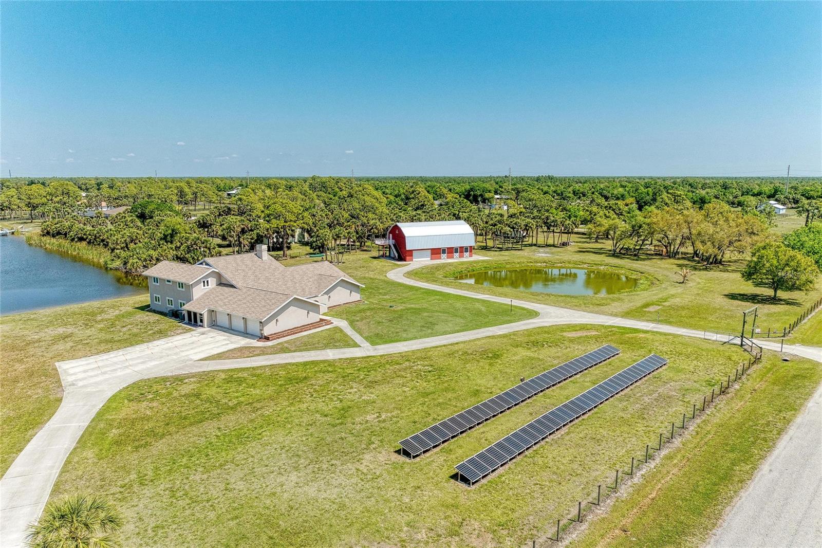 Image 3 of 100 For 770 Buckskin Court