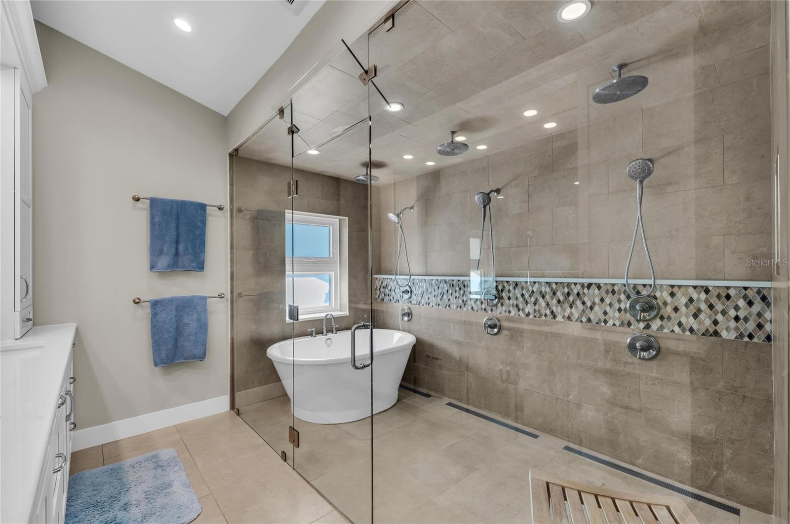 Image 47 of 100 For 770 Buckskin Court